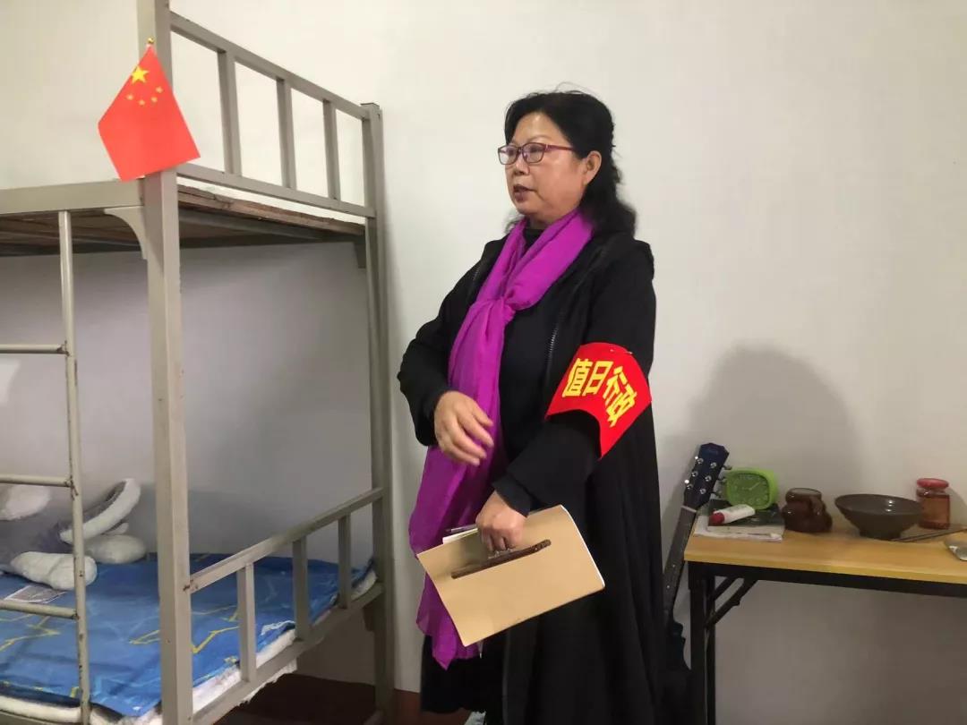 深入檢查促提升丨我校政教處開展校園教學(xué)、衛(wèi)生大檢查(圖3)